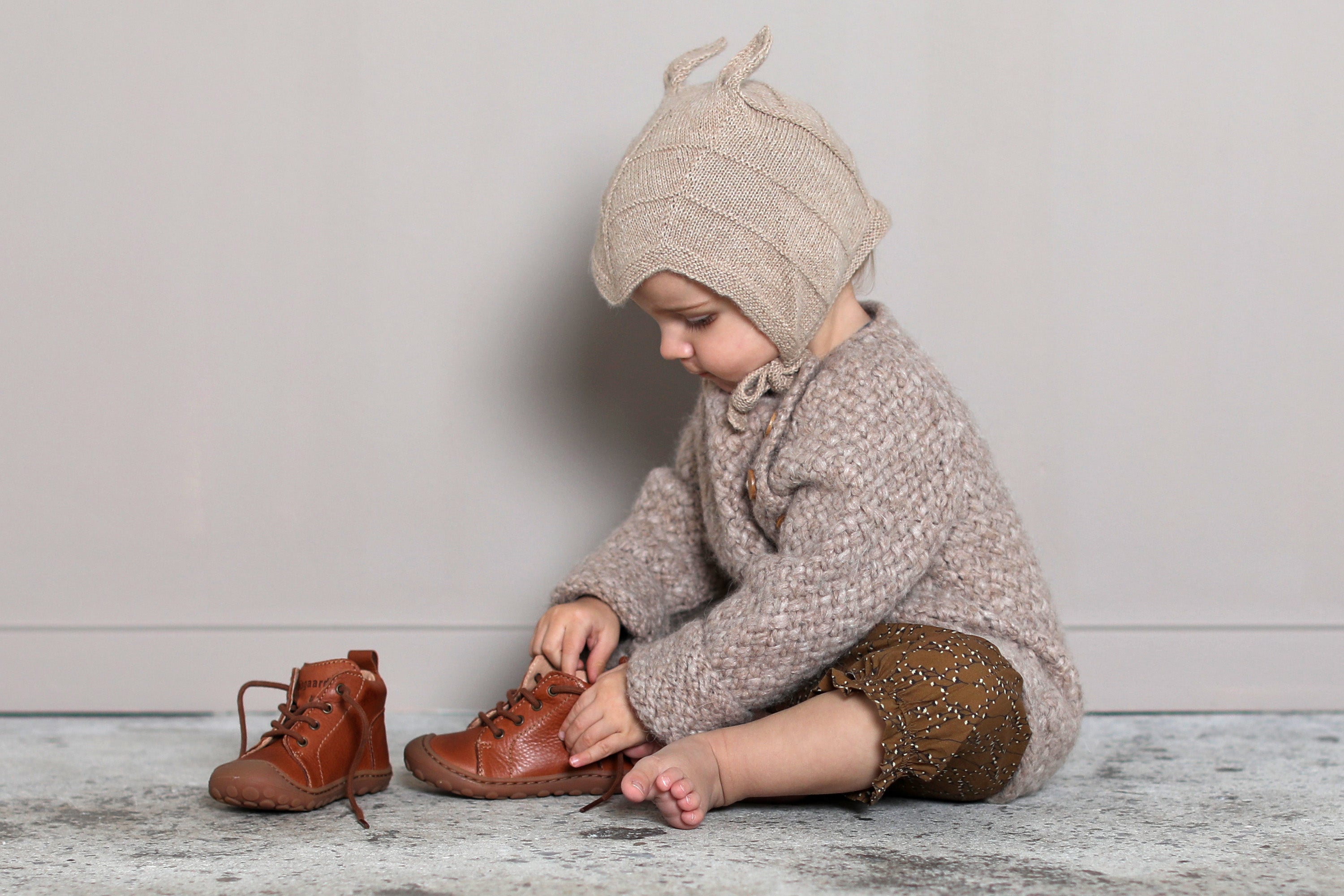 Chaussures premiers pas: souples ou rigides ? - Lazare Kids