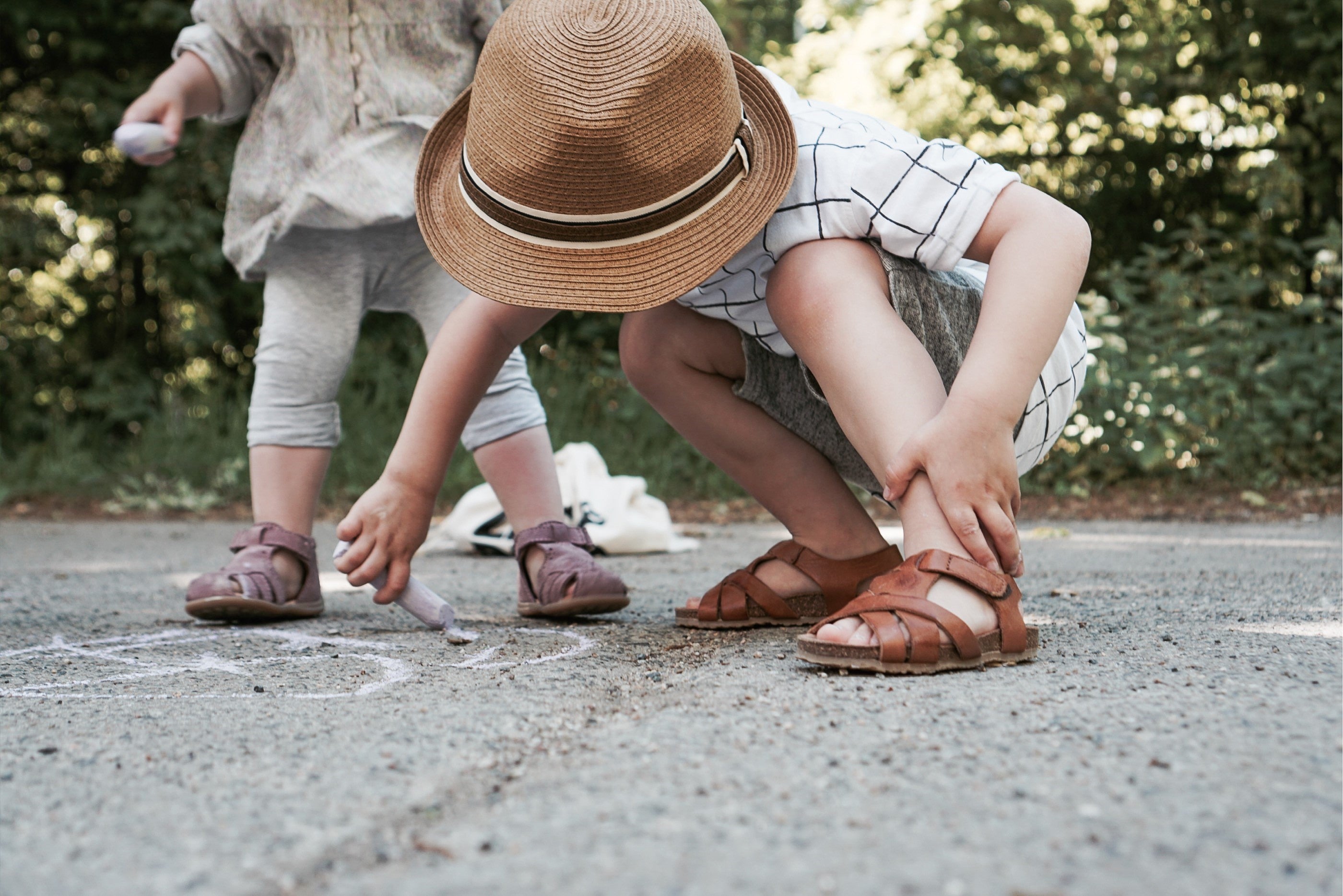 Sandales enfant : comment choisir les bonnes chaussures pour l'été ?