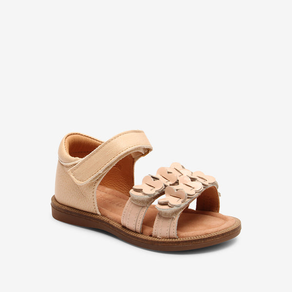 bisgaard cana c beige patent